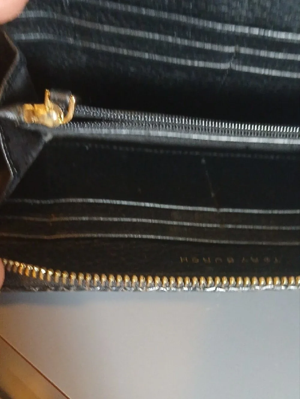 Tory Burch McGraw Zip Continental Wallet features pebbled leather
